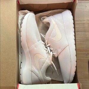 Nike Women's White Sneakers